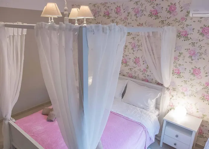 Historic Luxury House In The Heart Of Meteora Villa *